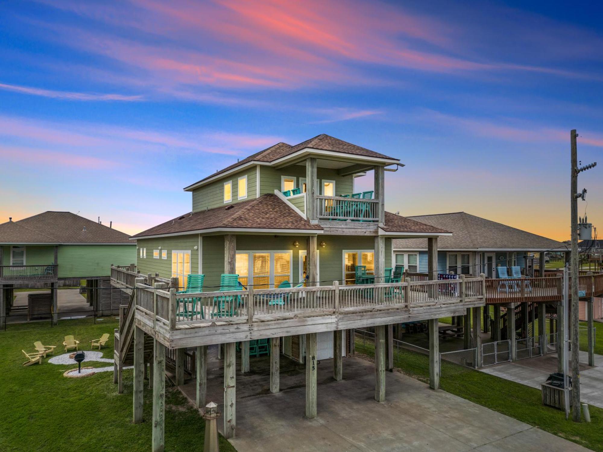 Seas The Day! 4Br Retreat, Hot Tub, Game Room, Firepit & Gulf Views Port Bolivar Экстерьер фото